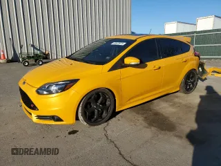 2014 Ford Focus ST with VIN 1FADP3L98EL130760, listed as a Copart auction lot 51217695 with 36,522 mi miles and Salvage Title. Bid and sale history available at carsss.com. Image 1.