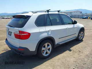 2008 BMW X5 3.0si z VIN 5UXFE43538L009505, wystawiony jako IAAI lot #42189410 z przebiegiem 136 931 mil mil oraz . Historia ofert i sprzedaży dostępna na DreamBid. Obrazek 4.