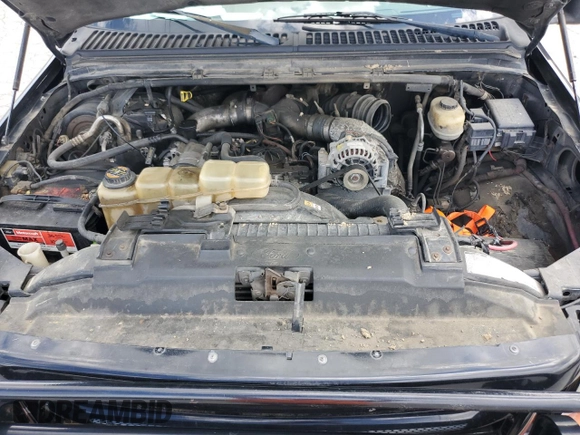 2000 Ford F-250 XL with VIN 1FTNW21FXYEC93908, listed as a Copart auction lot 52014215 with 419,994 mi miles and Clean title. Bid and sale history available at DreamBid. Image 11.