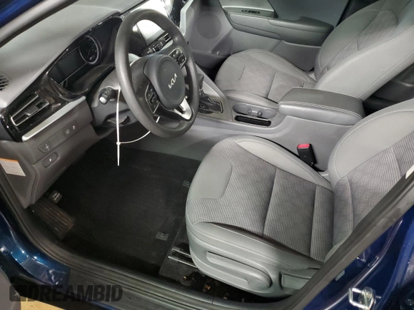 2022 Kia Niro LX with VIN KNDCB3LC2N5510049, listed as a Copart auction lot 85167764 with 44,863 mi miles and Salvage Title. Bid and sale history available at carsss.com. Image 7.