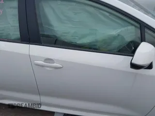 2023 Toyota Corolla LE z VIN JTDB4MEE9P3001116, wystawiony jako IAAI lot #41512246 z przebiegiem 27 882 mil mil oraz . Historia ofert i sprzedaży dostępna na DreamBid. Obrazek 13.