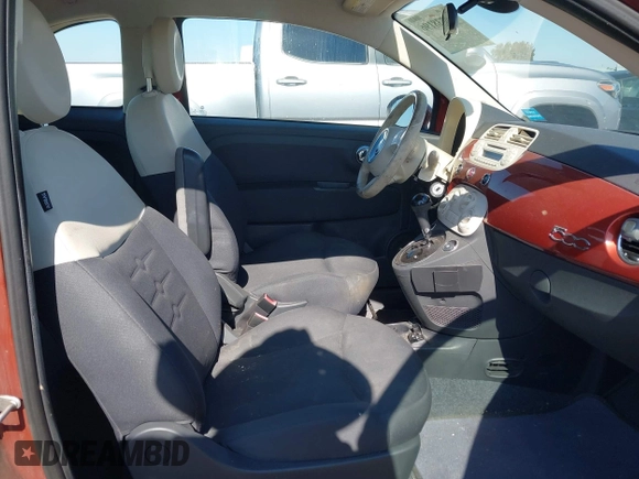 2015 FIAT 500 Pop с VIN 3C3CFFAR3FT598614, выставлен на аукционе IAAI как лот 42738196 с пробегом 112 299 миль миль и . История ставок и продаж доступна на DreamBid. Изображение 5.