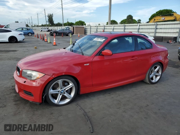 2009 BMW 1 Series 135i with VIN WBAUC73559VK95229, listed as a Copart auction lot 55657105 with 130,207 mi miles and Clean Title. Bid and sale history available at carsss.com. Image 1.