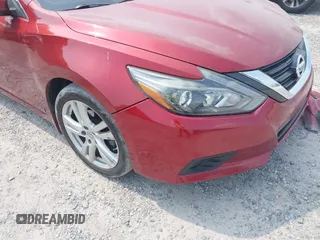 2016 Nissan Altima SL z VIN 1N4BL3AP3GC142130, wystawiony jako IAAI lot #42431687 z przebiegiem 120 986 mil mil oraz . Historia ofert i sprzedaży dostępna na DreamBid. Obrazek 18.