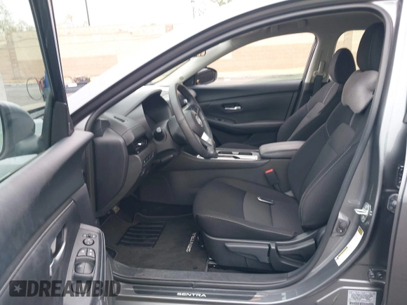 2024 Nissan Sentra SV with VIN 3N1AB8CV3RY229959, listed as a IAAI auction lot 42087589 with 7,316 mi miles and . Bid and sale history available at DreamBid. Image 5.