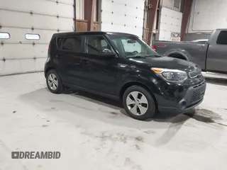 2014 Kia Soul with VIN KNDJN2A23E7071841, listed as a IAAI auction lot 41725997 with 147,361 mi miles. Bid and sale history available at carsss.com. Image 1.