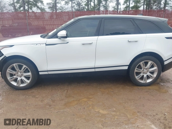2020 Land Rover Range Rover Velar S z VIN SALYB2EX4LA238438, wystawiony jako IAAI lot #41504741 z przebiegiem 62 665 mil mil oraz . Historia ofert i sprzedaży dostępna na DreamBid. Obrazek 15.
