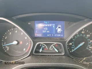 2013 Ford Focus SE with VIN 1FADP3F23DL218421, listed as a Copart auction lot 58264995 with 71,088 mi miles and Salvage title. Bid and sale history available at DreamBid. Image 9.