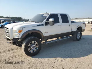 2015 Ford Super Duty F-250 SRW Lariat with VIN 1FT7W2BT9FEB77268, listed as a Copart auction lot 46938995 with 166,421 mi miles and Clean Title. Bid and sale history available at carsss.com. Image 1.