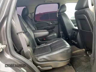 2011 Chevrolet Tahoe LT z VIN 1GNSCBE05BR155119, wystawiony jako Copart lot #57783155 z przebiegiem 142 297 mil mil oraz Szkoda całkowita • Salvage title. Historia ofert i sprzedaży dostępna na DreamBid. Obrazek 11.