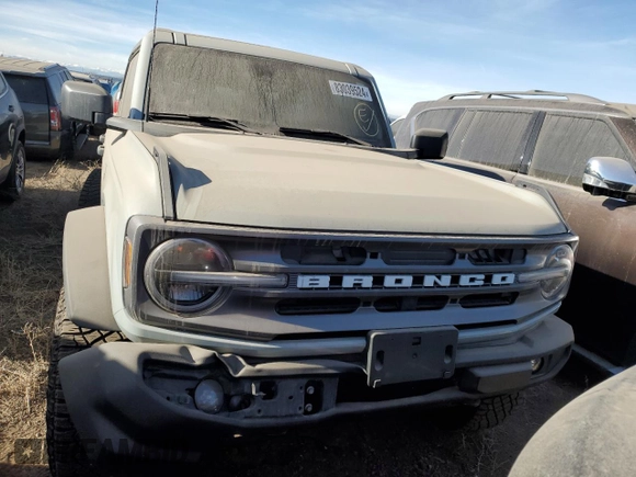 2023 Ford Bronco with VIN 1FMDE5DH8PLB33013, listed as a Copart auction lot 83039524 with 22,285 mi miles and Salvage Title. Bid and sale history available at carsss.com. Image 5.