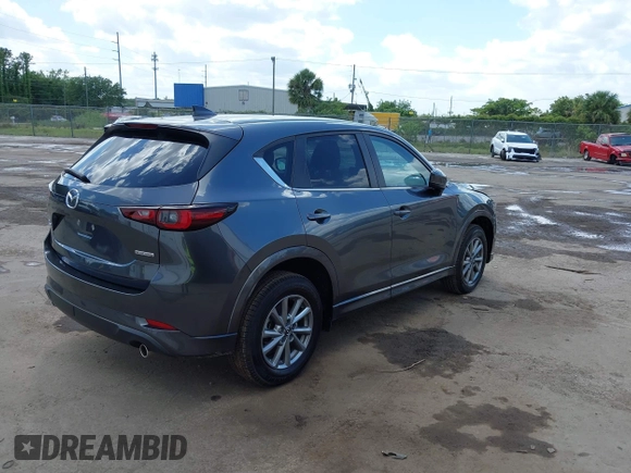 2024 Mazda CX-5 S Select with VIN JM3KFBBM3R0417233, listed as a IAAI auction lot 42154642 with 1,844 mi miles and . Bid and sale history available at DreamBid. Image 4.