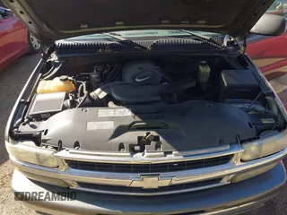 2002 Chevrolet Suburban LS with VIN 1GNFK16Z02J194579, listed as a IAAI auction lot 41753261 with 248,537 mi miles. Bid and sale history available at carsss.com. Image 10.