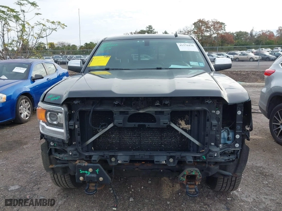 2014 GMC Sierra 1500 SLT with VIN 1GTV2VEJXEZ389280, listed as a IAAI auction lot 41370436 with 124,311 mi miles. Bid and sale history available at carsss.com. Image 12.