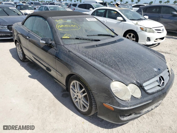 2008 Mercedes-Benz CLK-Class 3.5L with VIN WDBTK56F28F251092, listed as a Copart auction lot 75079744 with 0 mi miles and Salvage Title. Bid and sale history available at carsss.com. Image 4.