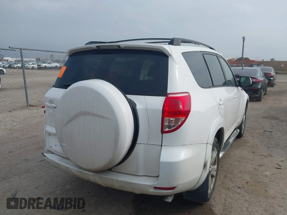 2007 Toyota RAV4 Sport with VIN JTMZD32V575059290, listed as a IAAI auction lot 41711738 with 260,346 mi miles. Bid and sale history available at carsss.com. Image 4.