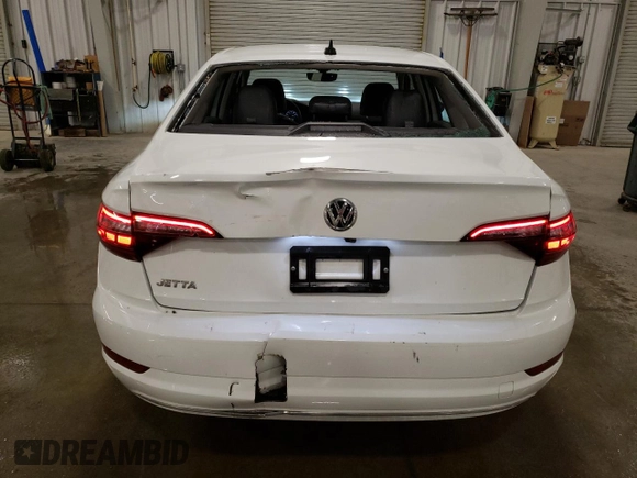 2020 Volkswagen Jetta S z VIN 3VWC57BUXLM086035, wystawiony jako Copart lot #52112945 z przebiegiem 74 540 mil mil oraz Szkoda całkowita • Salvage title. Historia ofert i sprzedaży dostępna na DreamBid. Obrazek 6.