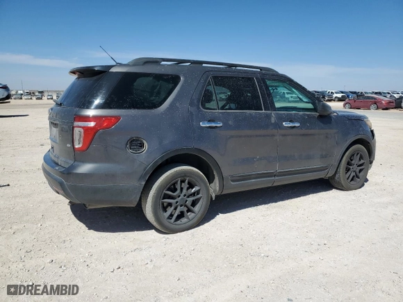 2013 Ford Utility Police Interceptor with VIN 1FM5K8AR5DGC20920, listed as a Copart auction lot 49979325 with 147,821 mi miles and Salvage Title. Bid and sale history available at carsss.com. Image 3.