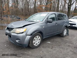 2007 Mitsubishi Outlander ES with VIN JA4MS31X07Z015784, listed as a IAAI auction lot 38911508 with 166,115 mi miles. Bid and sale history available at carsss.com. Image 2.