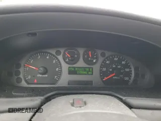 2004 Mercury Sable GS z VIN 1MEFM50U44A624610, wystawiony jako Copart lot #85780554 z przebiegiem 215 046 mil mil oraz Czysty tytuł • Clean title. Historia ofert i sprzedaży dostępna na DreamBid. Obrazek 9.