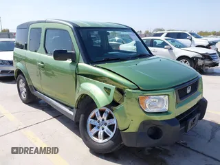2006 Honda Element EX-P with VIN 5J6YH18786L015818, listed as a IAAI auction lot 41823259 with 165,802 mi miles and . Bid and sale history available at DreamBid. Image 1.