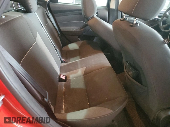 2014 Ford Focus SE with VIN 1FADP3F22EL139842, listed as a Copart auction lot 47935915 with 173,341 mi miles and Salvage Title. Bid and sale history available at carsss.com. Image 10.