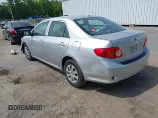 2010 Toyota Corolla z VIN 1NXBU4EE2AZ231058, wystawiony jako IAAI lot #42335292 z przebiegiem 209 583 mil mil oraz . Historia ofert i sprzedaży dostępna na DreamBid. Obrazek 3.