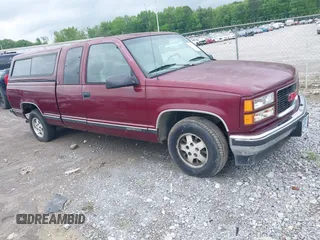 1995 GMC Sierra 1500 with VIN 1GTEC19K0SE514346, listed as a IAAI auction lot 42110686 with 251,379 mi miles and . Bid and sale history available at DreamBid. Image 1.