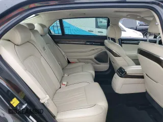 2018 Genesis G90 Premium z VIN KMHG34JA6JU043672, wystawiony jako Copart lot #54184215 z przebiegiem 134 897 mil mil oraz Szkody całkowita. Historia ofert i sprzedaży dostępna na DreamBid. Obrazek 10.
