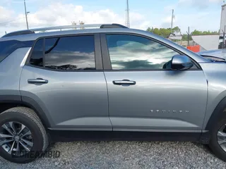 2025 Chevrolet Equinox FWD LT with VIN 3GNAXHEG5SL185017, listed as a IAAI auction lot 42153417 with 15,434 mi miles and . Bid and sale history available at DreamBid. Image 13.