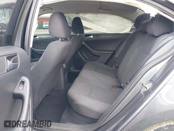 2013 Volkswagen Jetta S with VIN 3VW2K7AJ5DM285488, listed as a IAAI auction lot 42521944 with 132,655 mi miles and . Bid and sale history available at DreamBid. Image 8.