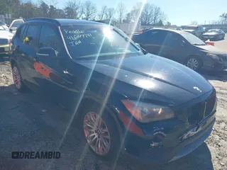 2013 BMW X1 28i with VIN WBAVM1C51DVW41977, listed as a IAAI auction lot 41607741 with 158,258 mi miles. Bid and sale history available at carsss.com. Image 1.