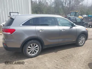 2018 Kia Sorento LX with VIN 5XYPGDA36JG403695, listed as a IAAI auction lot 42018100 with 111,059 mi miles. Bid and sale history available at carsss.com. Image 13.