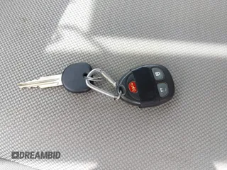 2009 Saturn VUE XE z VIN 3GSDL43N49S533731, wystawiony jako IAAI lot #42269724 z przebiegiem 196 925 mil mil oraz . Historia ofert i sprzedaży dostępna na DreamBid. Obrazek 11.