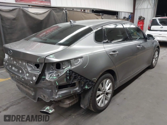 2018 Kia Optima EX with VIN 5XXGU4L35JG193343, listed as a IAAI auction lot 42100264 with 87,364 mi miles and . Bid and sale history available at carsss.com. Image 4.