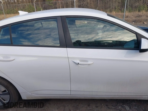 2018 Hyundai Ioniq Blue with VIN KMHC65LC4JU103376, listed as a IAAI auction lot 41463545 with 115,116 mi miles and . Bid and sale history available at DreamBid. Image 14.