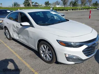 2019 Chevrolet Malibu LT with VIN 1G1ZD5ST1KF115201, listed as a IAAI auction lot 41998099 with 10,047 mi miles. Bid and sale history available at carsss.com. Image 1.