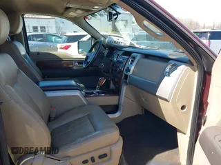 2010 Ford F-150 XL z VIN 1FTFW1EV1AFB67453, wystawiony jako IAAI lot #41825776 z przebiegiem 148 079 mil mil oraz . Historia ofert i sprzedaży dostępna na DreamBid. Obrazek 5.