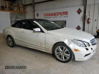 2011 Mercedes-Benz E 350 with VIN WDDKK5GFXBF080696, listed as a Copart auction lot 47442285 with 75,497 mi miles and Salvage title. Bid and sale history available at DreamBid. Image 4.