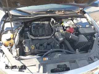 2010 Ford Fusion SE with VIN 3FAHP0HG5AR137605, listed as a IAAI auction lot 41894738 with 271,496 mi miles and . Bid and sale history available at carsss.com. Image 10.