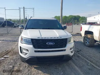 2016 Ford Explorer Sport with VIN 1FM5K8GT0GGB77899, listed as a IAAI auction lot 42076102 with 132,163 mi miles. Bid and sale history available at carsss.com. Image 12.
