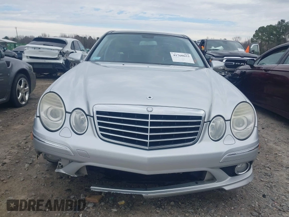 2009 Mercedes-Benz E-Class Luxury 3.5L with VIN WDBUF56X79B385039, listed as a IAAI auction lot 41760653 with 142,970 mi miles. Bid and sale history available at carsss.com. Image 12.