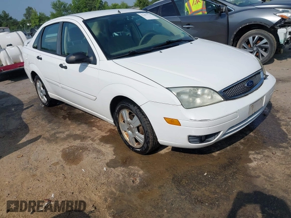 2005 Ford Focus S with VIN 1FAHP34N45W230950, listed as a IAAI auction lot 42467778 with 203,697 mi miles and . Bid and sale history available at DreamBid. Image 1.