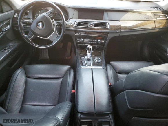 2012 BMW 7 Series 750i xDrive with VIN WBAKC6C54CDX99334, listed as a Copart auction lot 45408845 with 0 mi miles and Salvage Title. Bid and sale history available at carsss.com. Image 8.