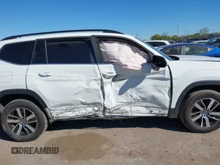2022 Volkswagen Atlas SE with VIN 1V2DP2CA6NC519412, listed as a IAAI auction lot 41841582 with 41,600 mi miles and . Bid and sale history available at DreamBid. Image 13.