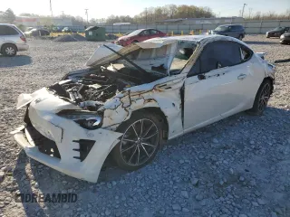 2020 Toyota 86 z VIN JF1ZNAA14L8751782, wystawiony jako Copart lot #50080705 z przebiegiem Nie podano mil oraz Nie do naprawy • Non repairable. Historia ofert i sprzedaży dostępna na DreamBid. Obrazek 1.