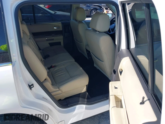2017 Ford Flex Limited z VIN 2FMGK5D81HBA13240, wystawiony jako IAAI lot #41694206 z przebiegiem 113 356 mil mil oraz . Historia ofert i sprzedaży dostępna na DreamBid. Obrazek 8.