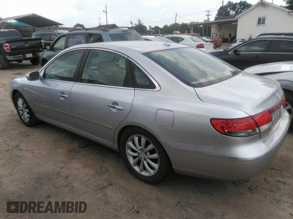2008 Hyundai Azera Limited с VIN KMHFC46F98A309536, выставлен на аукционе IAAI как лот 42280702 с пробегом 223 037 миль миль и . История ставок и продаж доступна на DreamBid. Изображение 3.