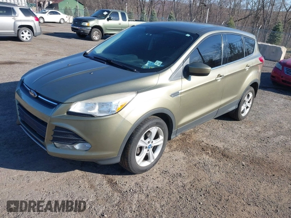 2013 Ford Escape SE with VIN 1FMCU0GX1DUA41932, listed as a IAAI auction lot 41896200 with 190,545 mi miles. Bid and sale history available at carsss.com. Image 2.