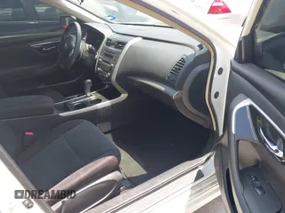 2013 Nissan Altima SL with VIN 1N4BL3AP4DC236710, listed as a IAAI auction lot 42674095 with 212,483 mi miles and . Bid and sale history available at DreamBid. Image 5.